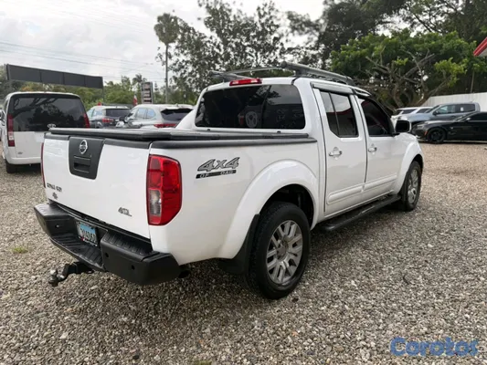 2012 Nissan Frontier — foto 3 / 9