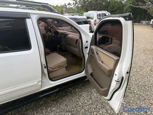2012 Nissan Frontier — foto 9 / 9