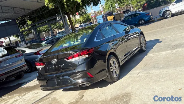 2019 Hyundai Sonata — foto 3 / 10