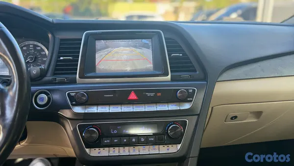 2019 Hyundai Sonata — foto 9 / 10