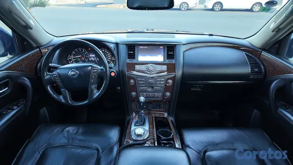 2017 Nissan Armada — foto 9 / 10