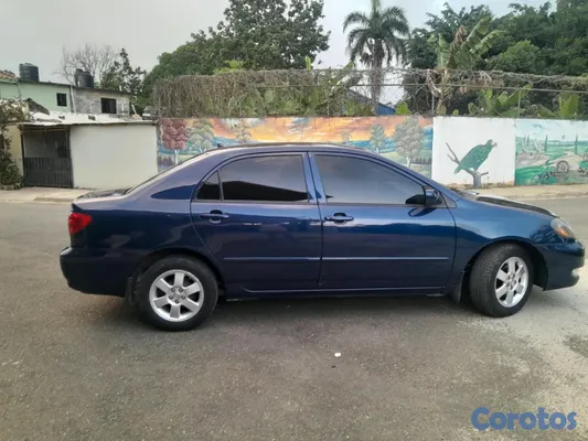 2008 Toyota Corolla — foto 10 / 19