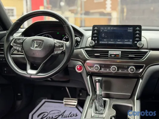 2020 Honda Accord — foto 9 / 10