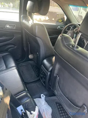 2012 Jeep Grand Cherokee L — foto 7 / 8