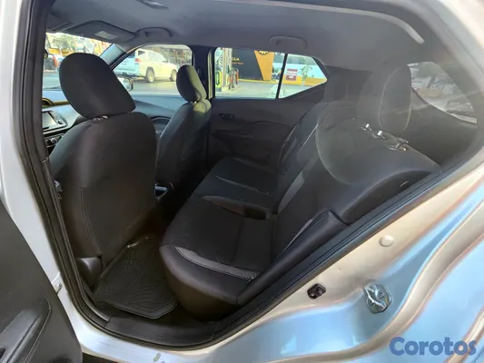 2020 Nissan Kicks — foto 7 / 8