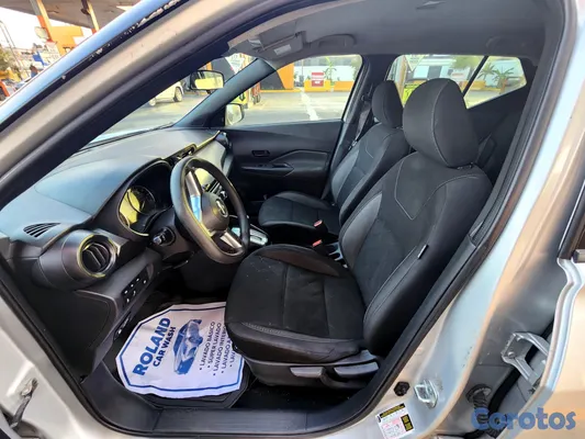 2020 Nissan Kicks — foto 8 / 8