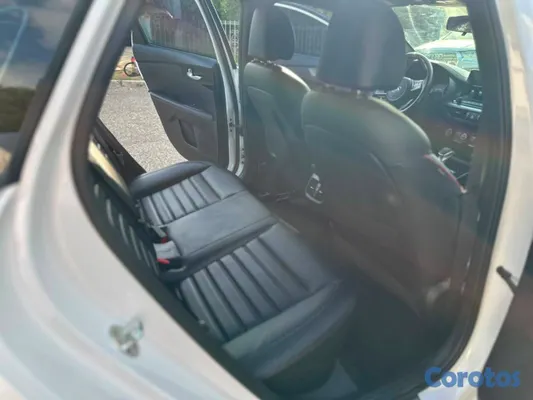 2021 Kia Forte — foto 2 / 13