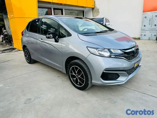 2020 Honda Fit — foto 2 / 10