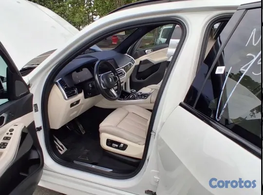 2019 BMW X5 — foto 6 / 16