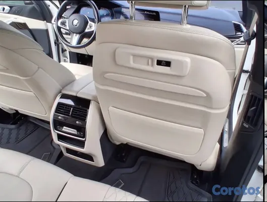 2019 BMW X5 — foto 12 / 16
