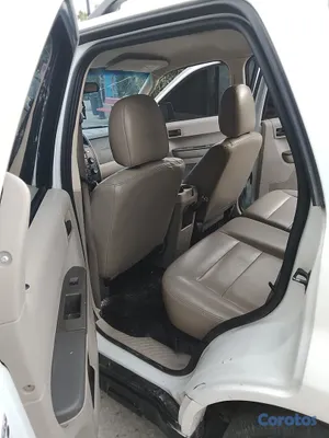 2009 Ford Escape — foto 6 / 7