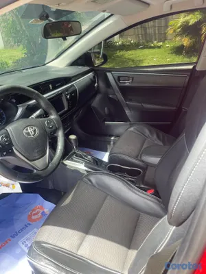 2015 Toyota Corolla — foto 8 / 8