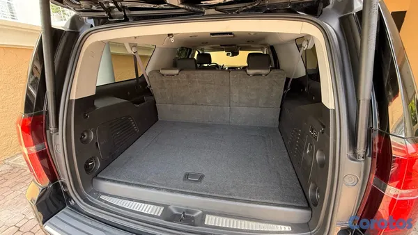 2016 Chevrolet Suburban — foto 9 / 9