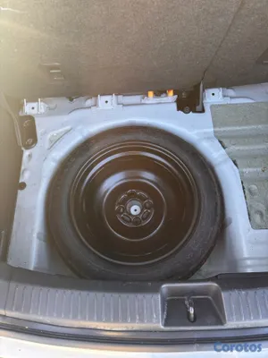 2013 Mazda Demio — foto 7 / 9