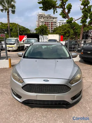 2017 Ford Focus — foto 2 / 11