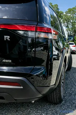 2022 Nissan Pathfinder — foto 4 / 11