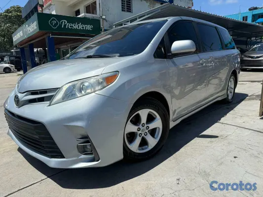 2020 Toyota Sienna