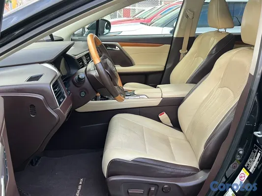 2016 Lexus Rx — foto 2 / 13