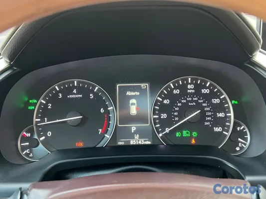 2016 Lexus Rx — foto 6 / 13