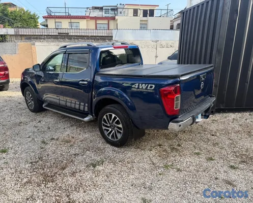 2017 Nissan Frontier — foto 5 / 10