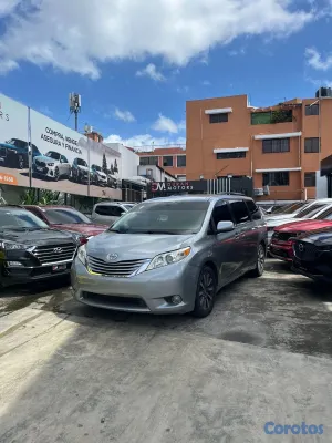 2017 Toyota Sienna