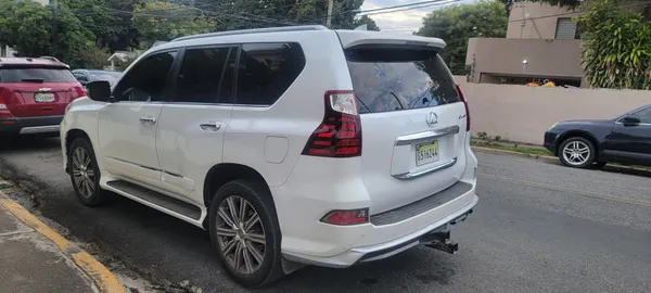 2017 Lexus Gx — foto 4 / 10