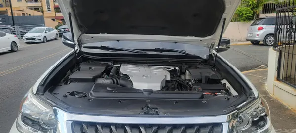 2017 Lexus Gx — foto 10 / 10