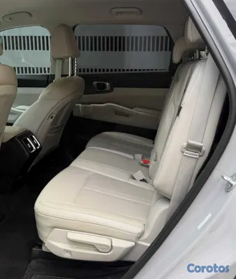2024 Kia Sorento — foto 6 / 8