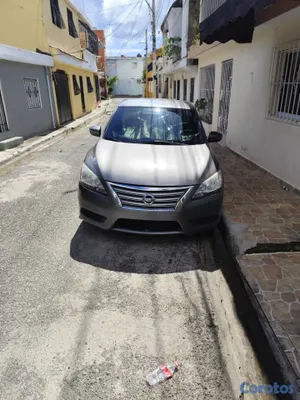 2015 Nissan Sentra — foto 11 / 11
