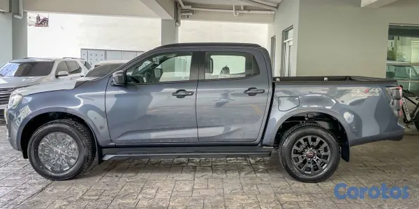 2027 Isuzu Dmax — foto 3 / 12