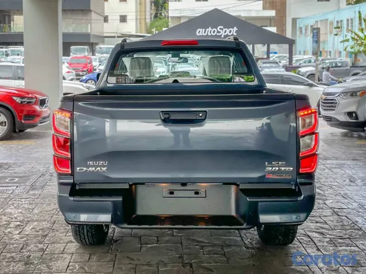 2027 Isuzu Dmax — foto 5 / 12