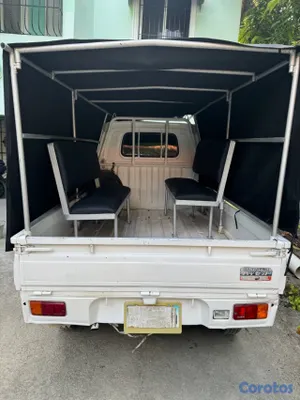 1998 Daihatsu Hijet — foto 6 / 10