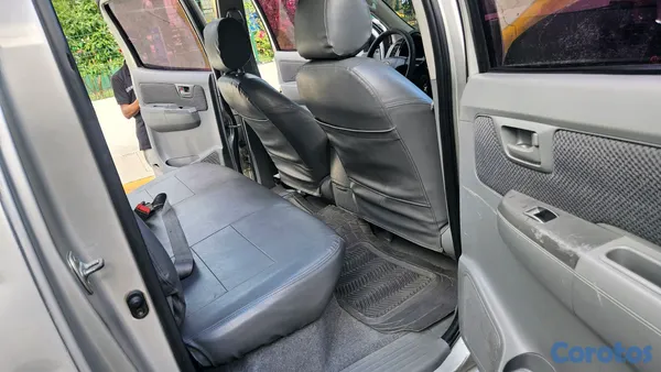 2006 Toyota Hilux — foto 3 / 10