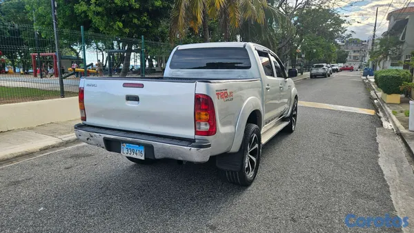 2006 Toyota Hilux — foto 7 / 10