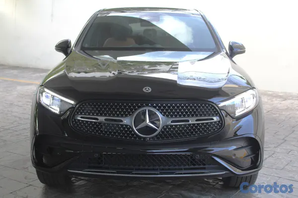 2026 Mercedes-Benz Clase GLC — foto 2 / 10