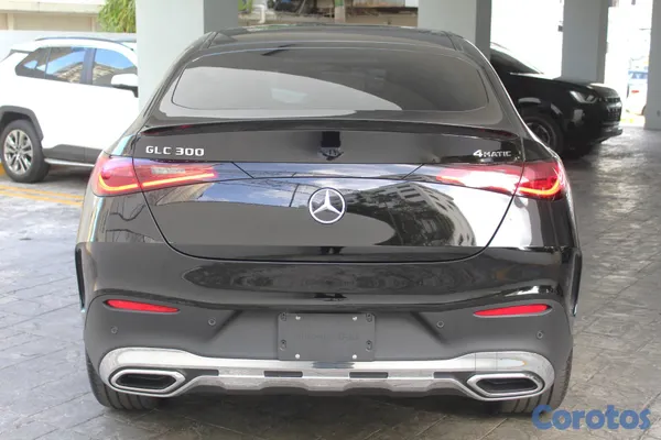 2026 Mercedes-Benz Clase GLC — foto 4 / 10