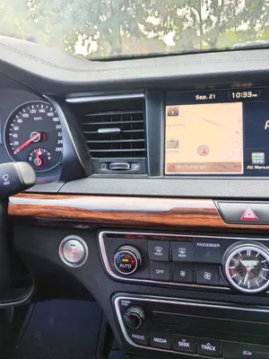 2017 Kia K-7 — foto 9 / 10