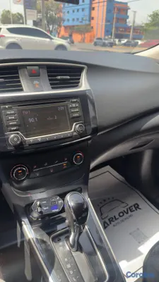 2017 Nissan Sentra — foto 5 / 8
