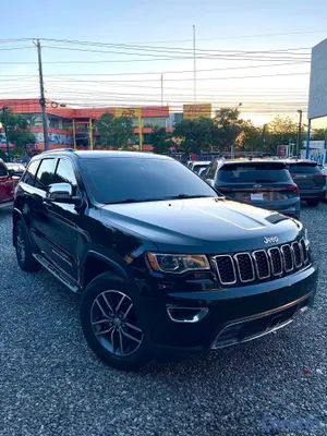 2018 Jeep Grand Cherokee — foto 4 / 5