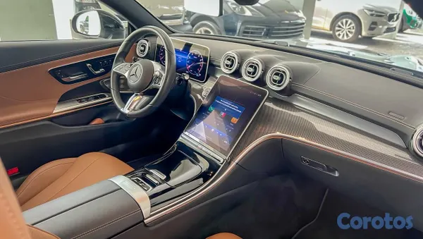2025 Mercedes-Benz Clase CLE 300 4Matic Cabriolet — foto 7 / 13