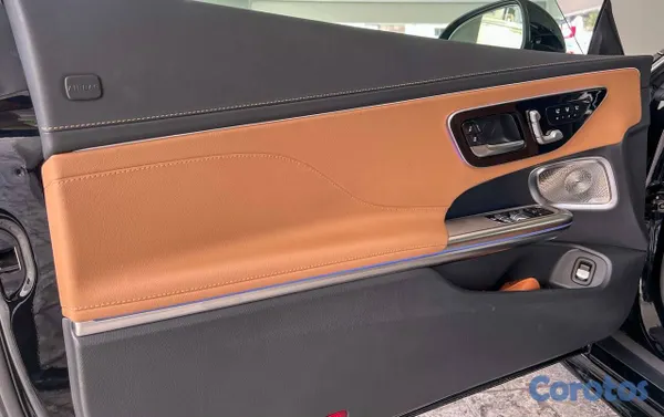 2025 Mercedes-Benz Clase CLE 300 4Matic Cabriolet — foto 12 / 13