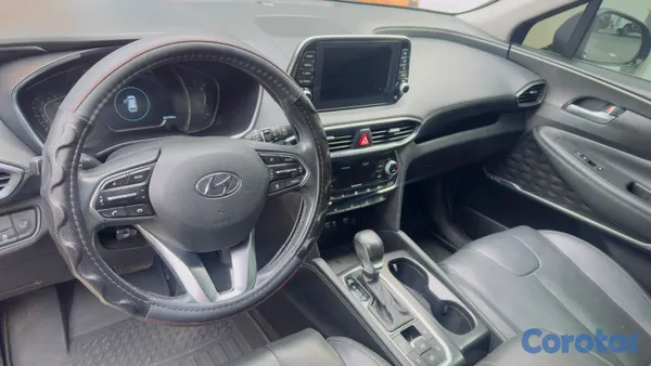 2019 Hyundai Santa Fe — foto 10 / 10