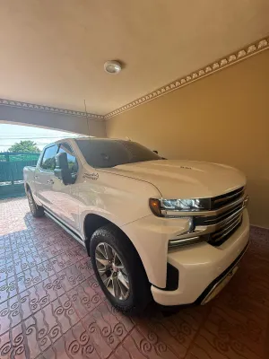 2021 Chevrolet Silverado — foto 6 / 6