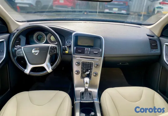 2013 Volvo Xc60 — foto 6 / 10
