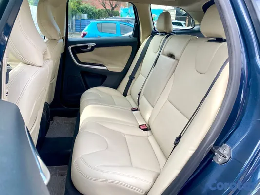 2013 Volvo Xc60 — foto 9 / 10