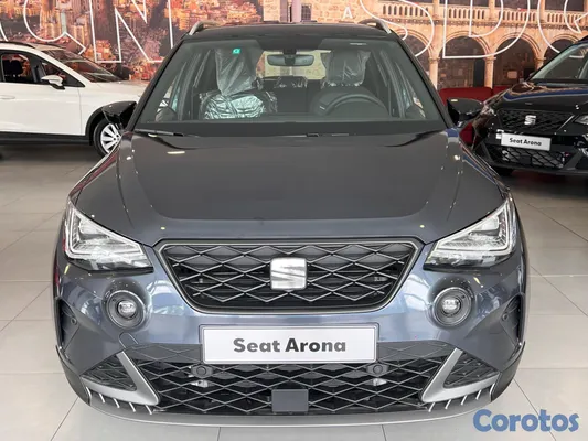 2025 Seat Arona FR