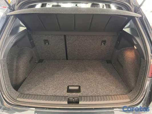 2025 Seat Arona FR — foto 8 / 11
