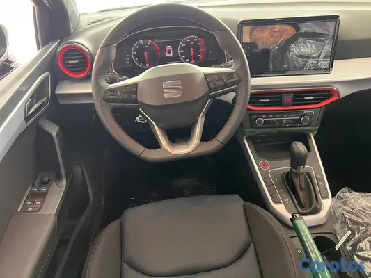 2025 Seat Arona FR — foto 11 / 11