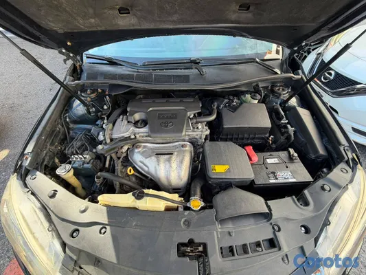 2015 Toyota Camry — foto 2 / 6