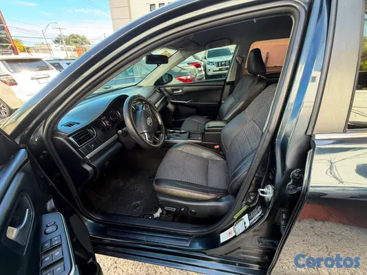 2015 Toyota Camry — foto 4 / 6
